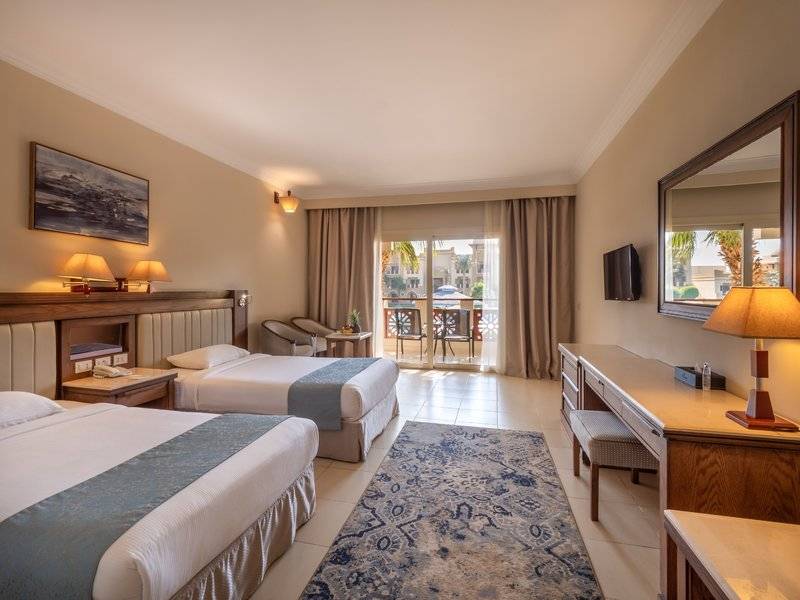 SERENITY MAKADI BEACH RESORT