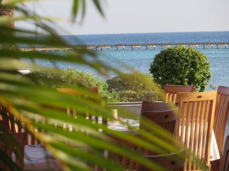 THE BREAKERS DIVING AND SURFING LODGE