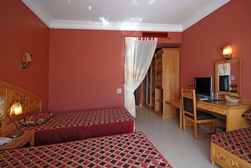 ORIENTAL RIVOLI HOTEL & SPA SSH