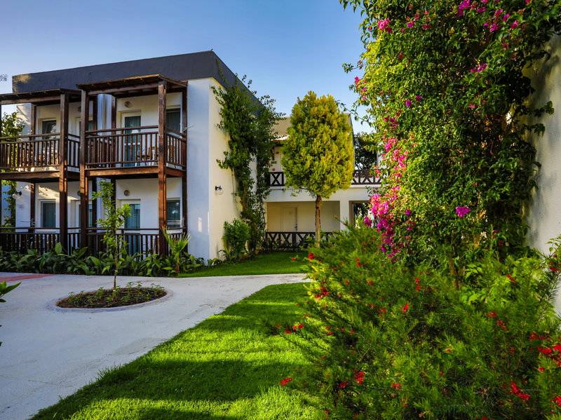 BITEZ GARDEN LIFE HOTEL
