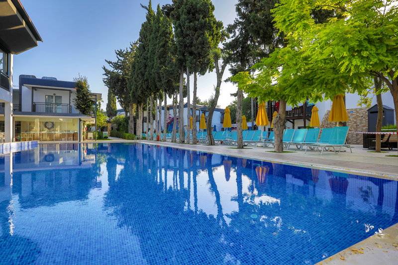BITEZ GARDEN LIFE HOTEL