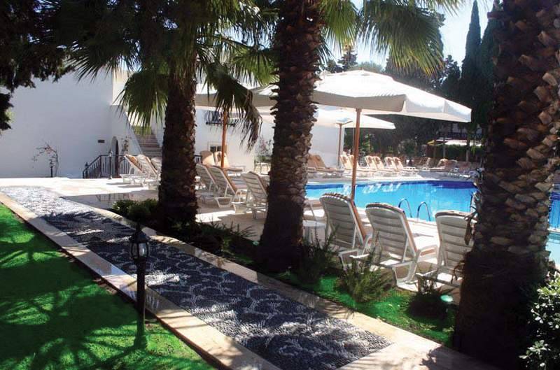 BITEZ GARDEN LIFE HOTEL