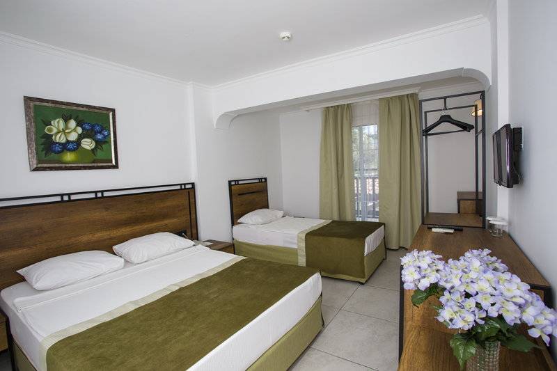 BITEZ GARDEN LIFE HOTEL