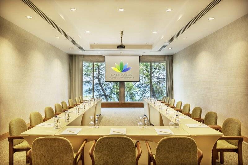 LABRANDA MARES HOTEL