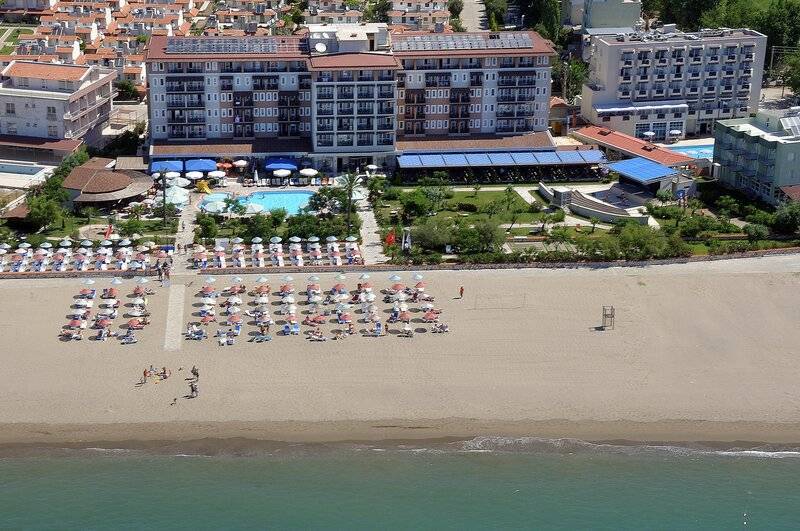 CLUB CACTUS PARADISE