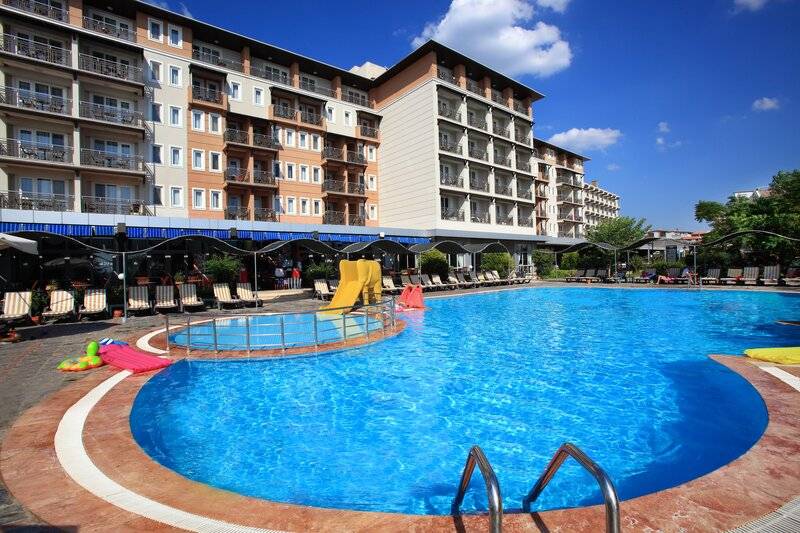 CLUB CACTUS PARADISE