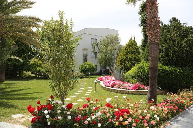 PALM WINGS BEACH RESORT & SPA KUSADASI
