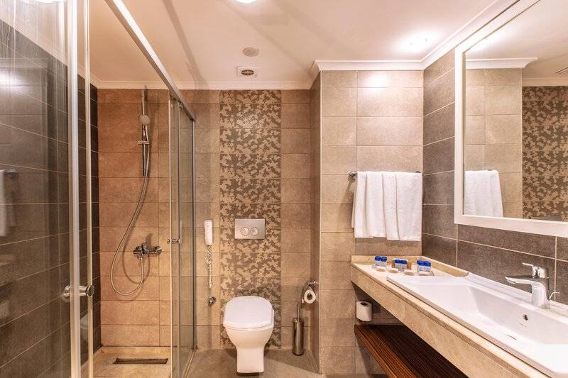PALM WINGS BEACH RESORT & SPA KUSADASI