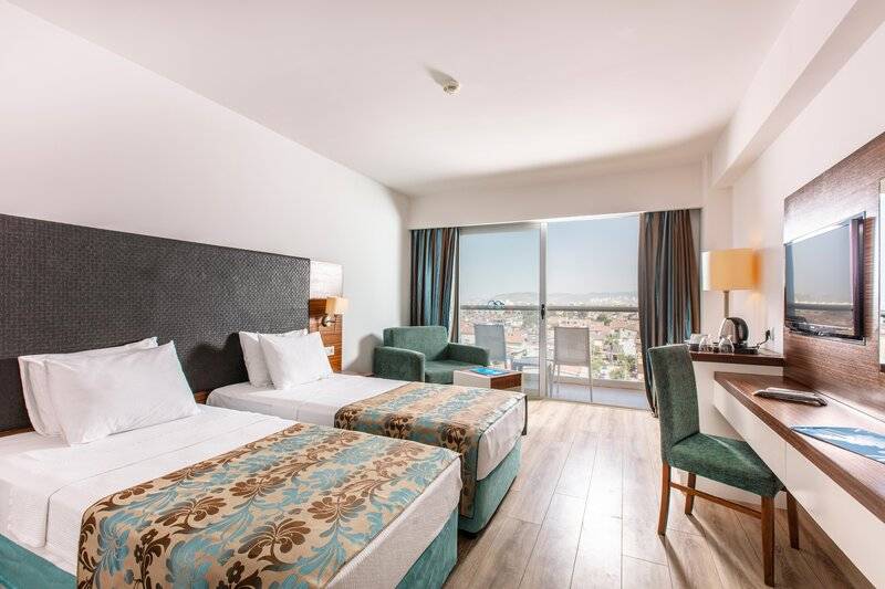 PALM WINGS BEACH RESORT & SPA KUSADASI