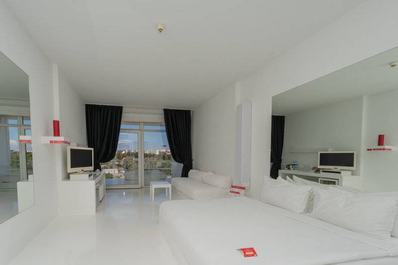 SUNIS HOTEL SU & AQUALAND