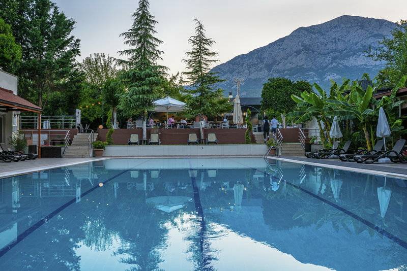 DG HOTELS ROSE RESORT