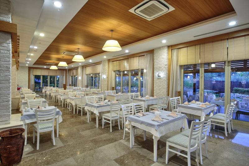SUNIS KUMKOY BEACH RESORT HOTEL & SPA