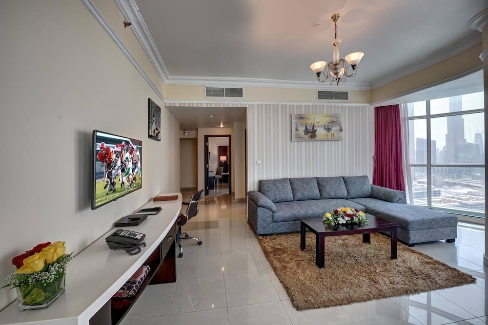Emirates Grand Hotel Apartment