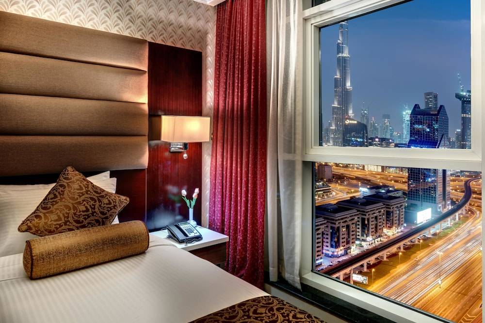 Emirates Grand Hotel Apartment
