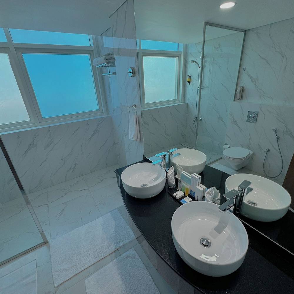 Emirates Grand Hotel Apartment