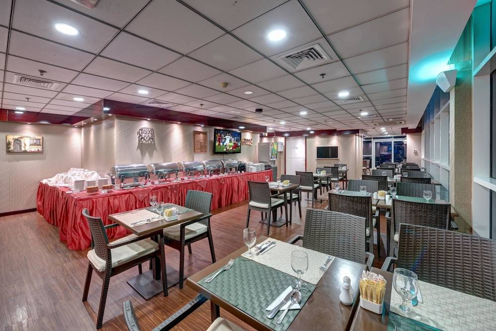 Emirates Grand Hotel Apartment