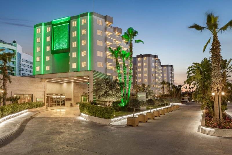 WYNDHAM GARDEN LARA (EX.LARA FAMILY CLUB)