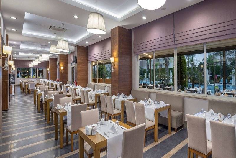 RAMADA RESORT LARA