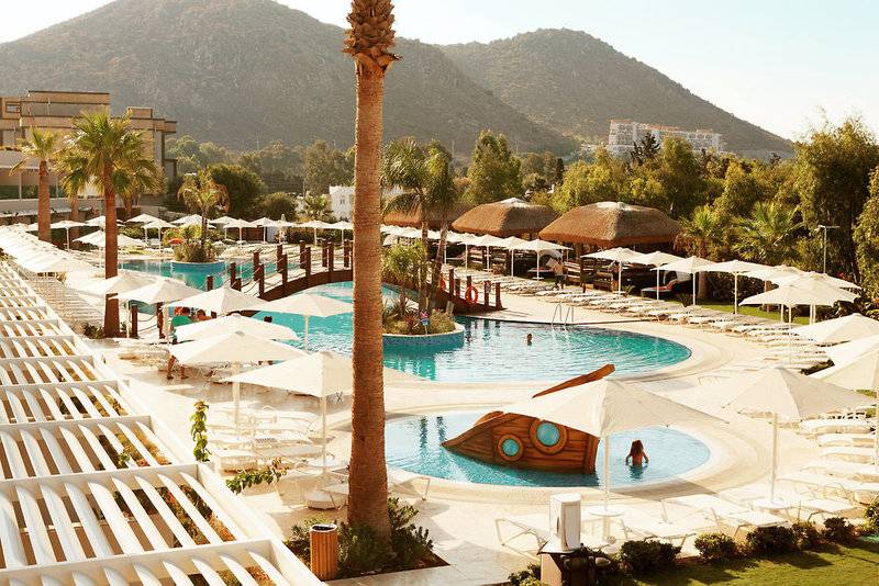 SENTIDO BELLAZURE HOTEL