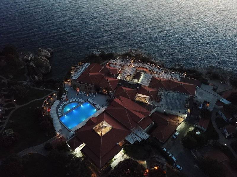 CLUB RESORT ATLANTIS