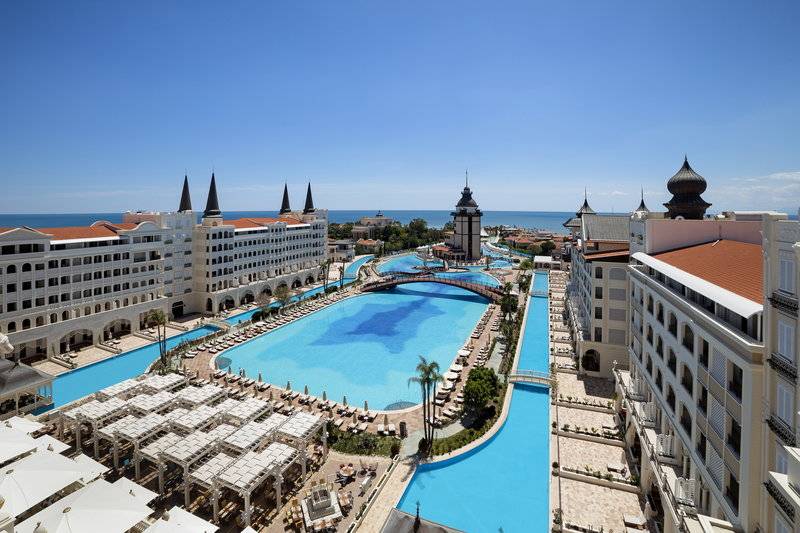 TITANIC MARDAN PALACE
