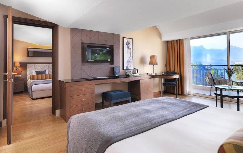 IMPERIAL TURKIZ RESORT HOTEL