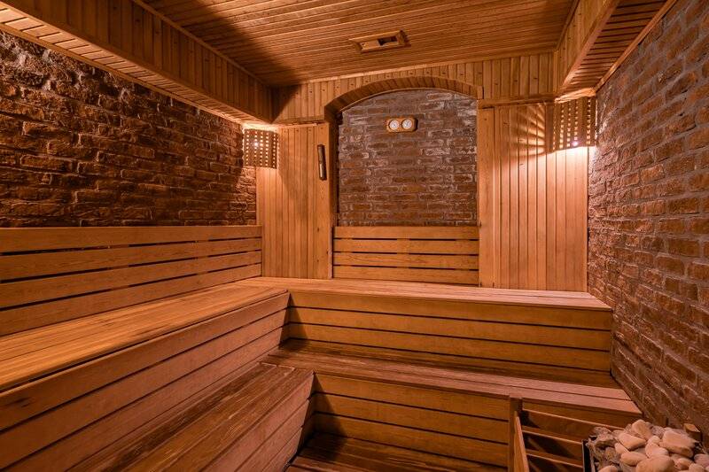 SUNLAND RESORT HOTEL