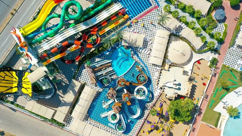 CRYSTAL ADMIRAL RESORT SUITES AND SPA