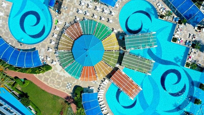 CRYSTAL ADMIRAL RESORT SUITES AND SPA