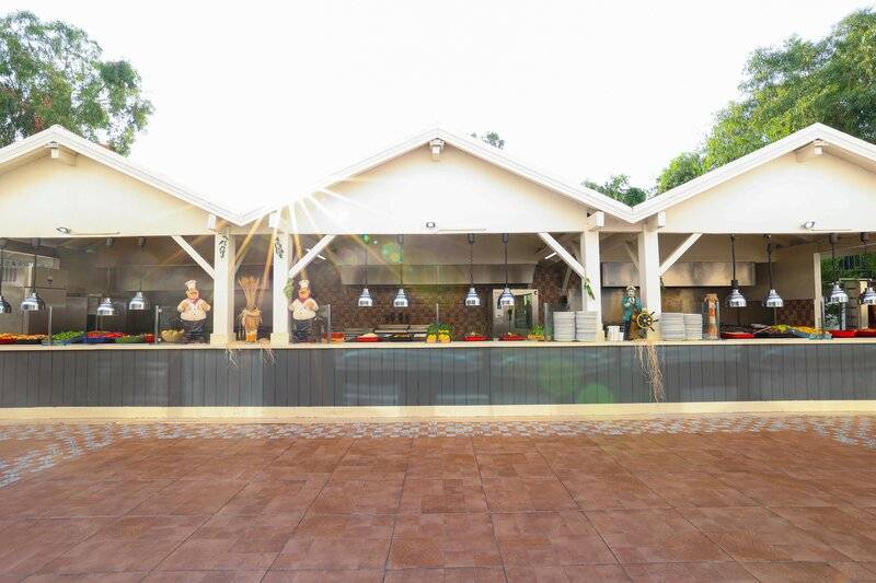 CRYSTAL ADMIRAL RESORT SUITES AND SPA