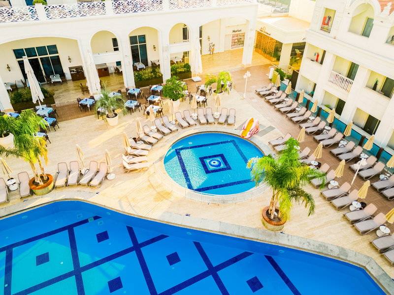 SIDE PREMIUM HOTEL