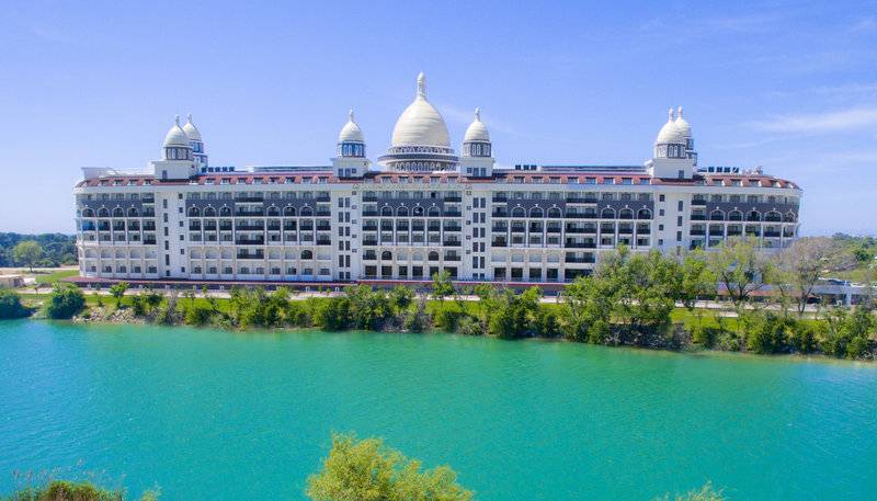 DIAMOND PREMIUM HOTEL & SPA