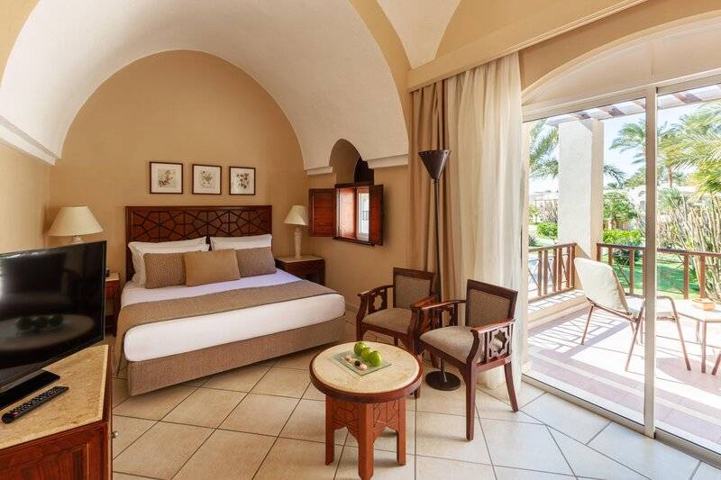 IBEROTEL MAKADI BEACH