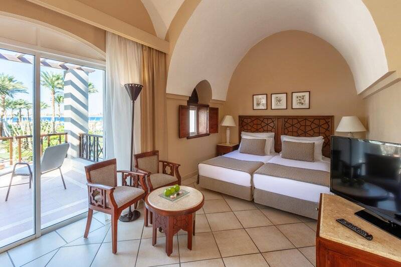 IBEROTEL MAKADI BEACH