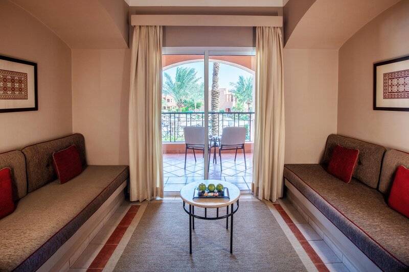 JAZ MAKADI OASIS RESORT & CLUB