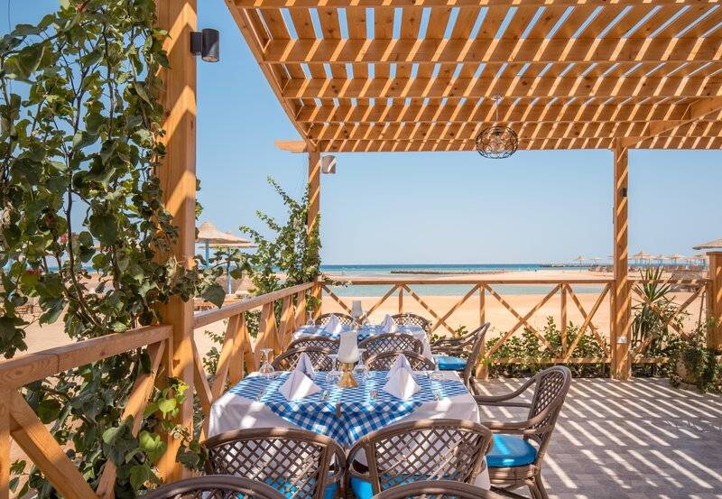 LONG BEACH RESORT