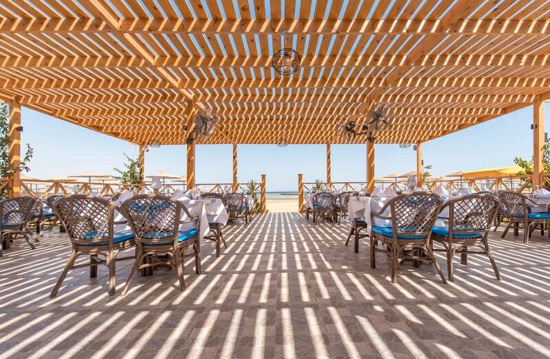 LONG BEACH RESORT