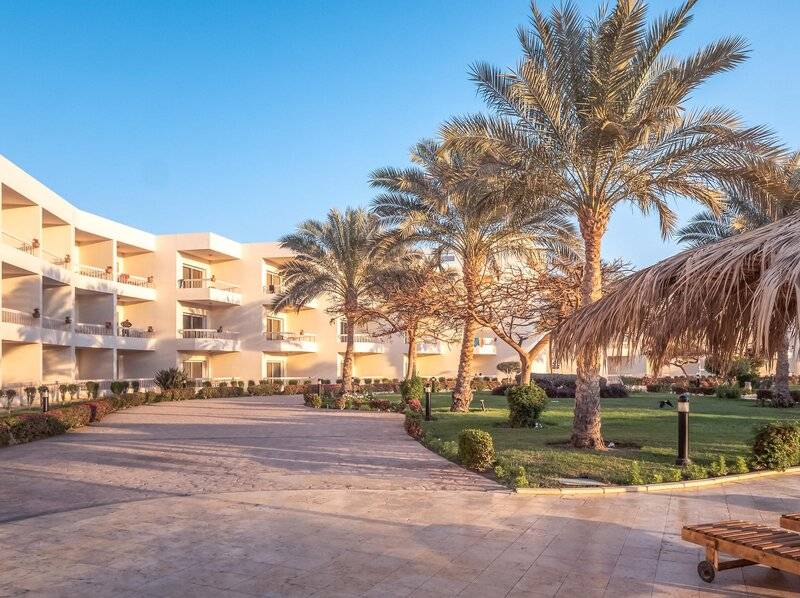LONG BEACH RESORT