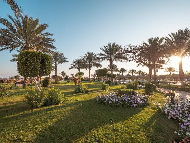 LONG BEACH RESORT