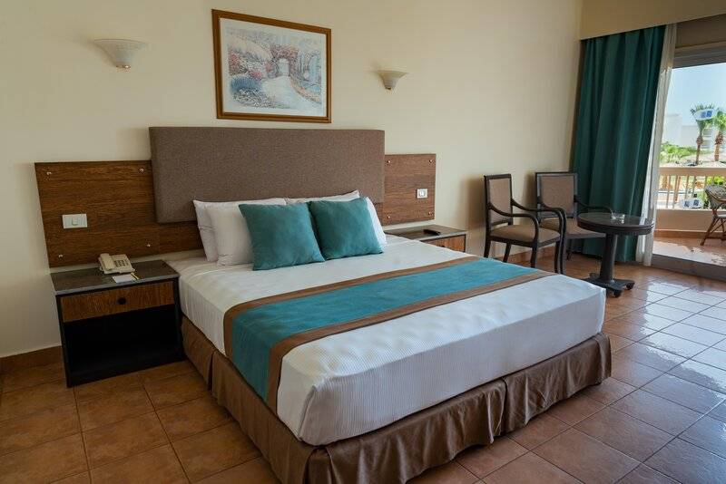 LONG BEACH RESORT