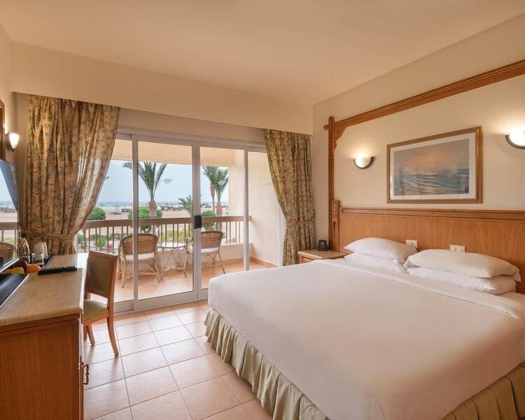 LONG BEACH RESORT