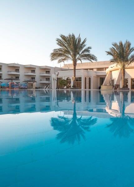 LONG BEACH RESORT