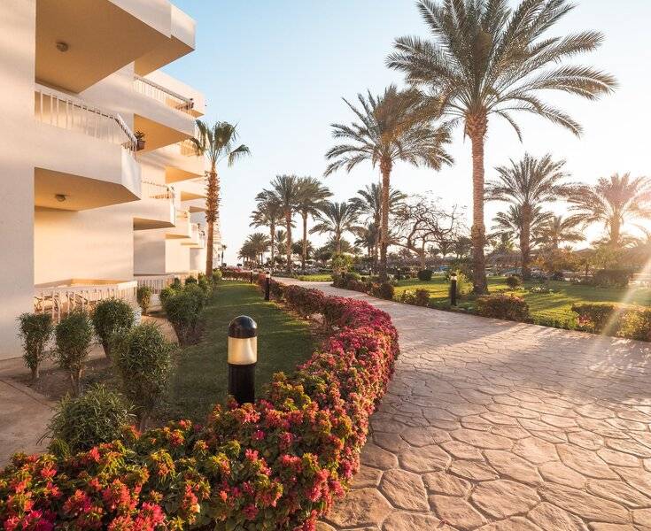 LONG BEACH RESORT