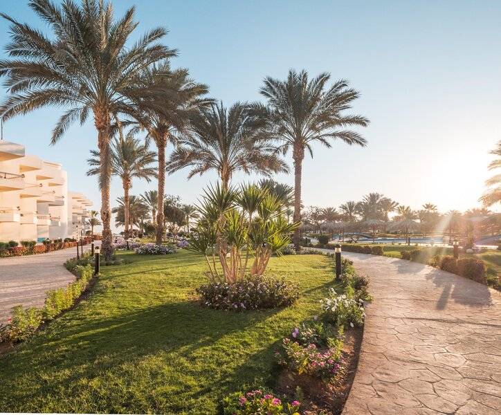 LONG BEACH RESORT