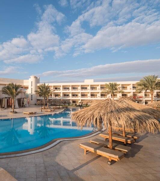 LONG BEACH RESORT