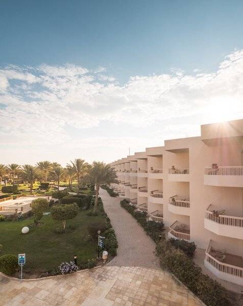 LONG BEACH RESORT
