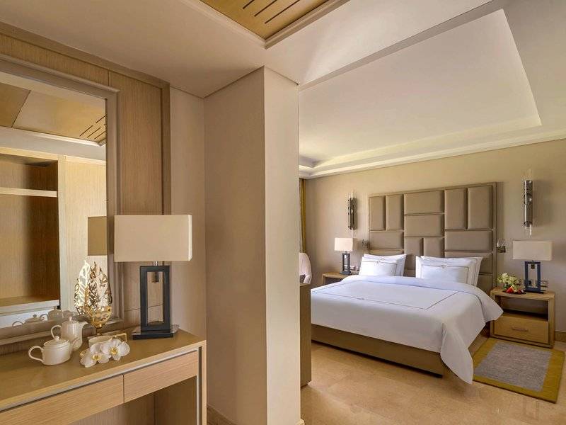 RIXOS PREMIUM MAGAWISH SUITES AND VILLAS