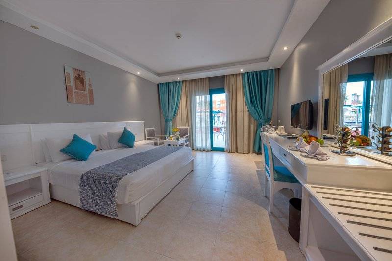 SUNRISE GARDEN BEACH RESORT & SPA