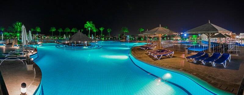 SUNRISE ROYAL MAKADI RESORT