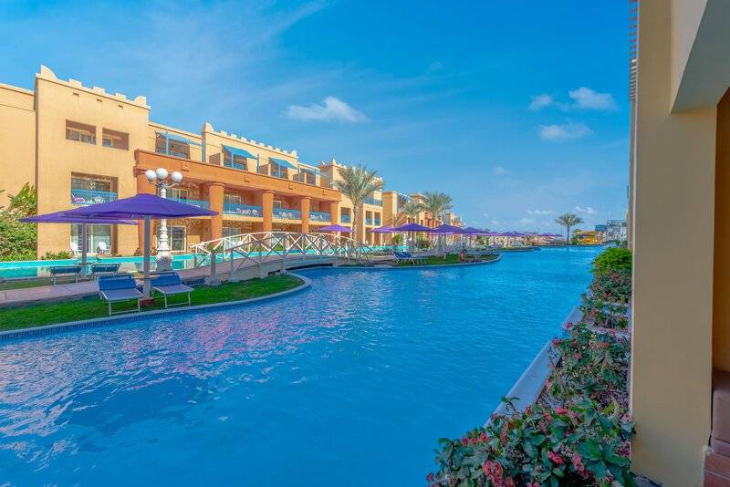 TITANIC PALACE AND AQUA PARK